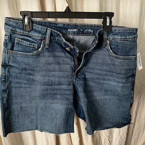 NWT Old Navy cut off jean shorts- size 12